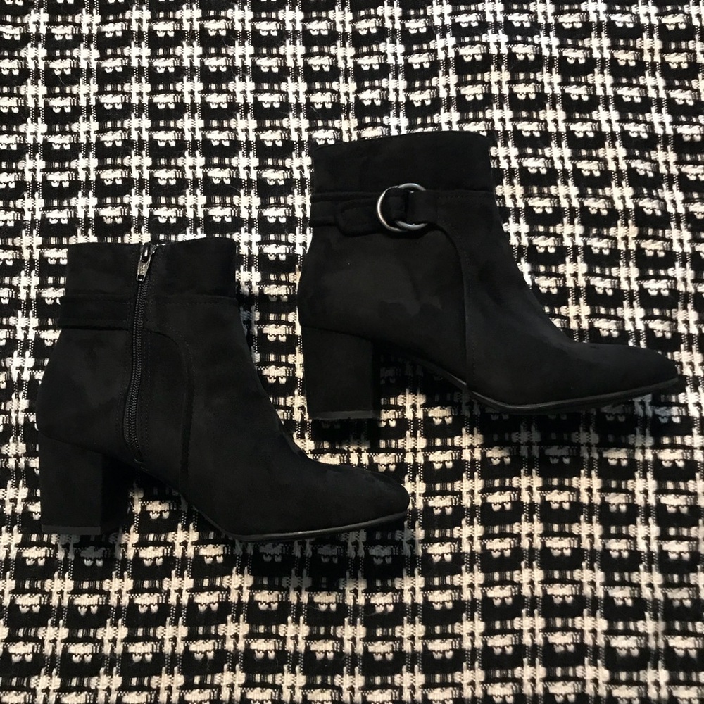 White Mountain Colisa Bootie.